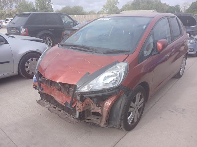 HONDA JAZZ ES + 2015