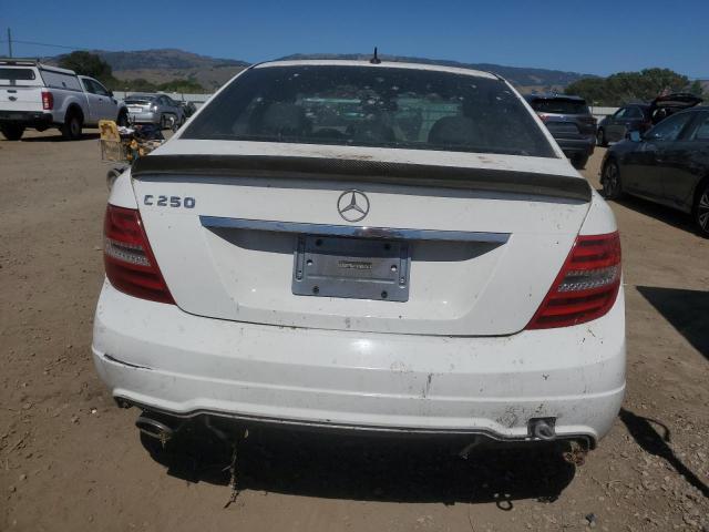  MERCEDES-BENZ C-CLASS 2013 Белый
