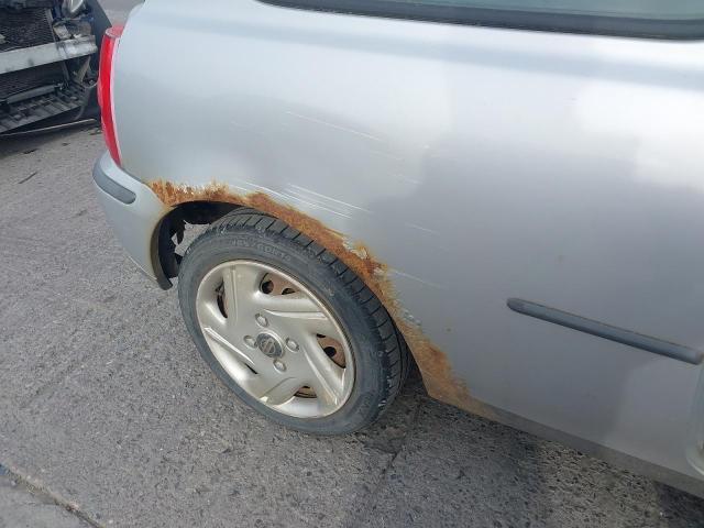 2000 NISSAN MICRA S