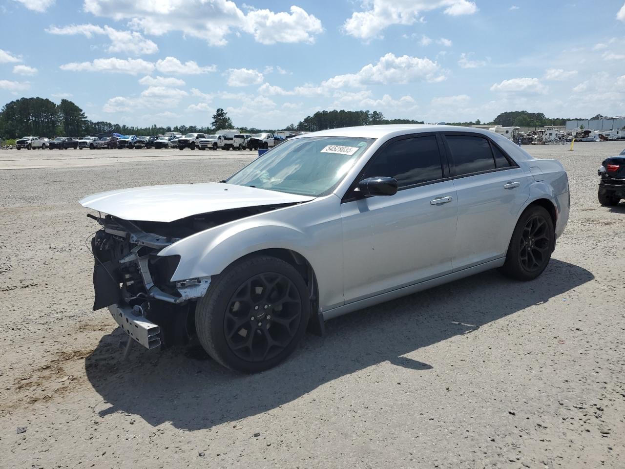 2019 Chrysler 300 Touring للبيع في Lumberton، NC - Front End