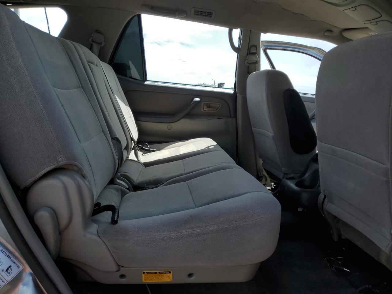 2003 Toyota Sequoia Sr5 VIN: 5TDBT44AX3S155134 Lot: 55862145