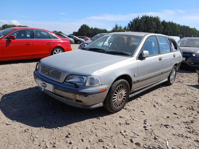 1997 VOLVO V40 2.0I CD 5DR AUTO for sale at Copart WISBECH
