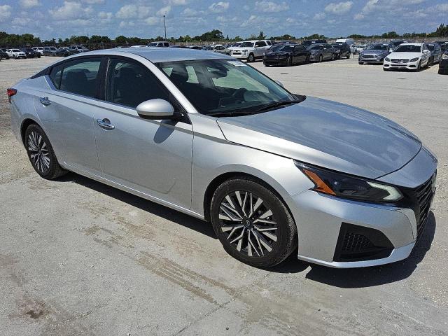  NISSAN ALTIMA 2023 Silver