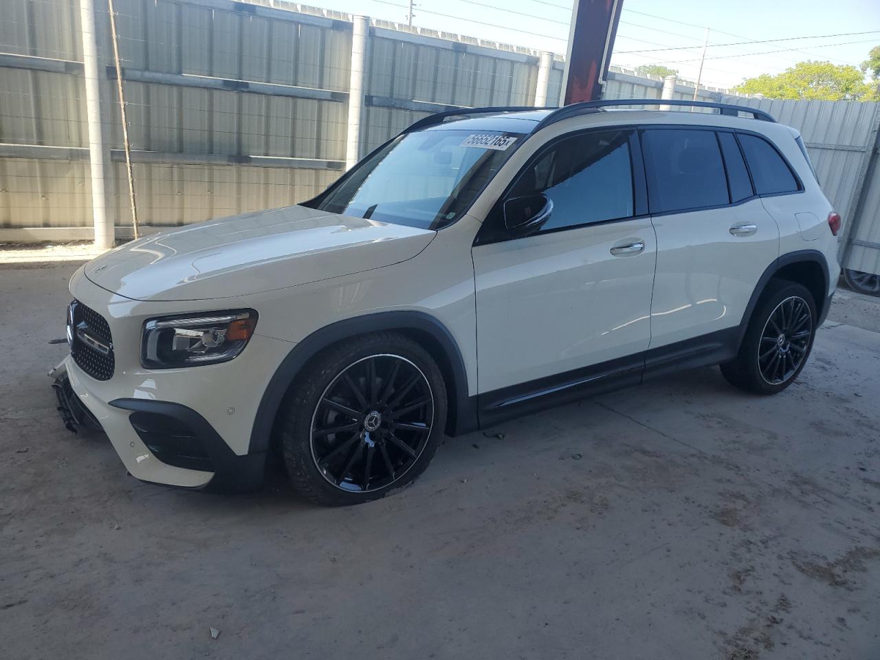 2023 Mercedes-Benz Glb 250 for Sale in Homestead, FL - Front End