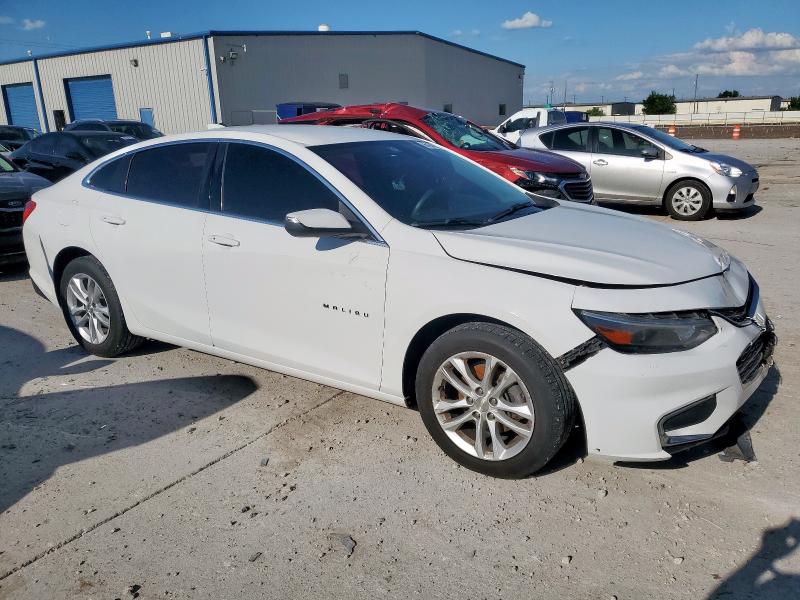  CHEVROLET MALIBU 2017 White