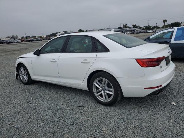 AUDI A4 2017 White