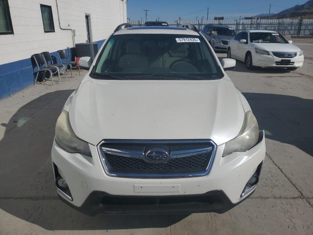  SUBARU CROSSTREK 2016 Biały