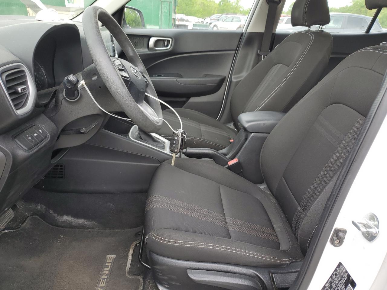 2020 Hyundai Venue Sel VIN: KMHRC8A33LU035551 Lot: 56686015