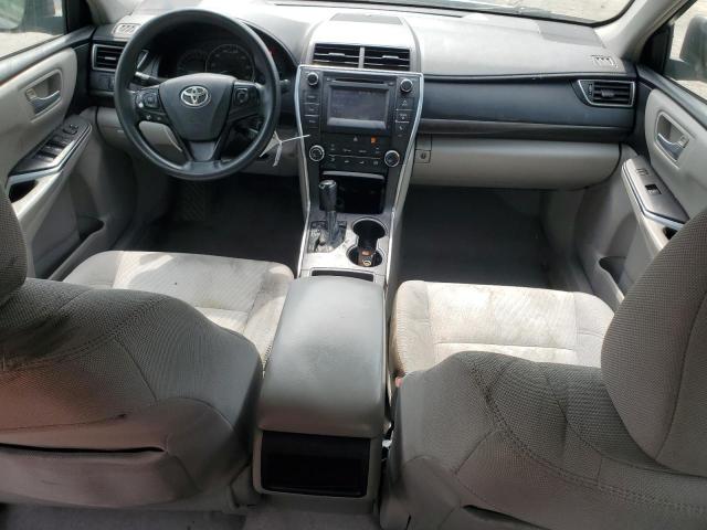 Седаны TOYOTA CAMRY 2015 Серебристый