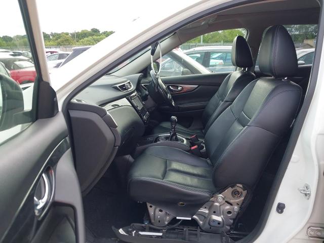2014 NISSAN X-TRAIL