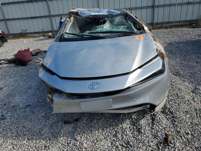 TOYOTA PRIUS 2025 Серебристый