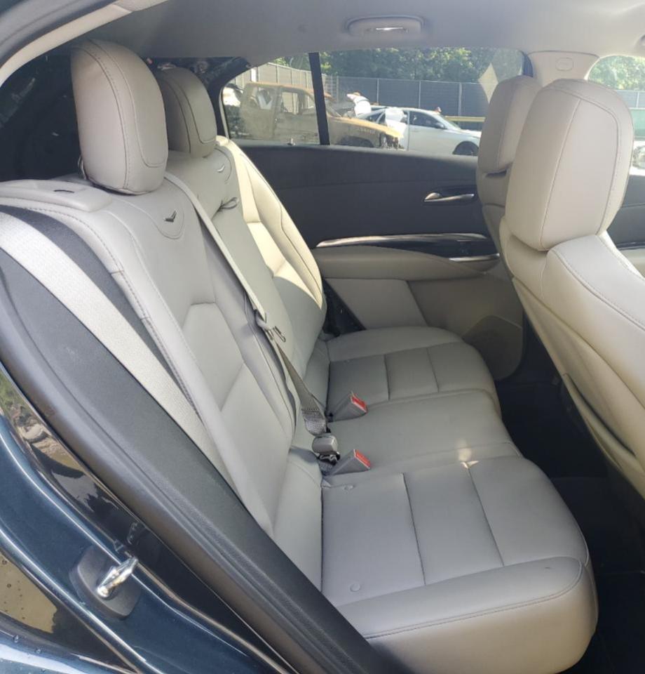 2020 Cadillac Xt4 Luxury VIN: 1GYAZAR45LF142183 Lot: 58820725