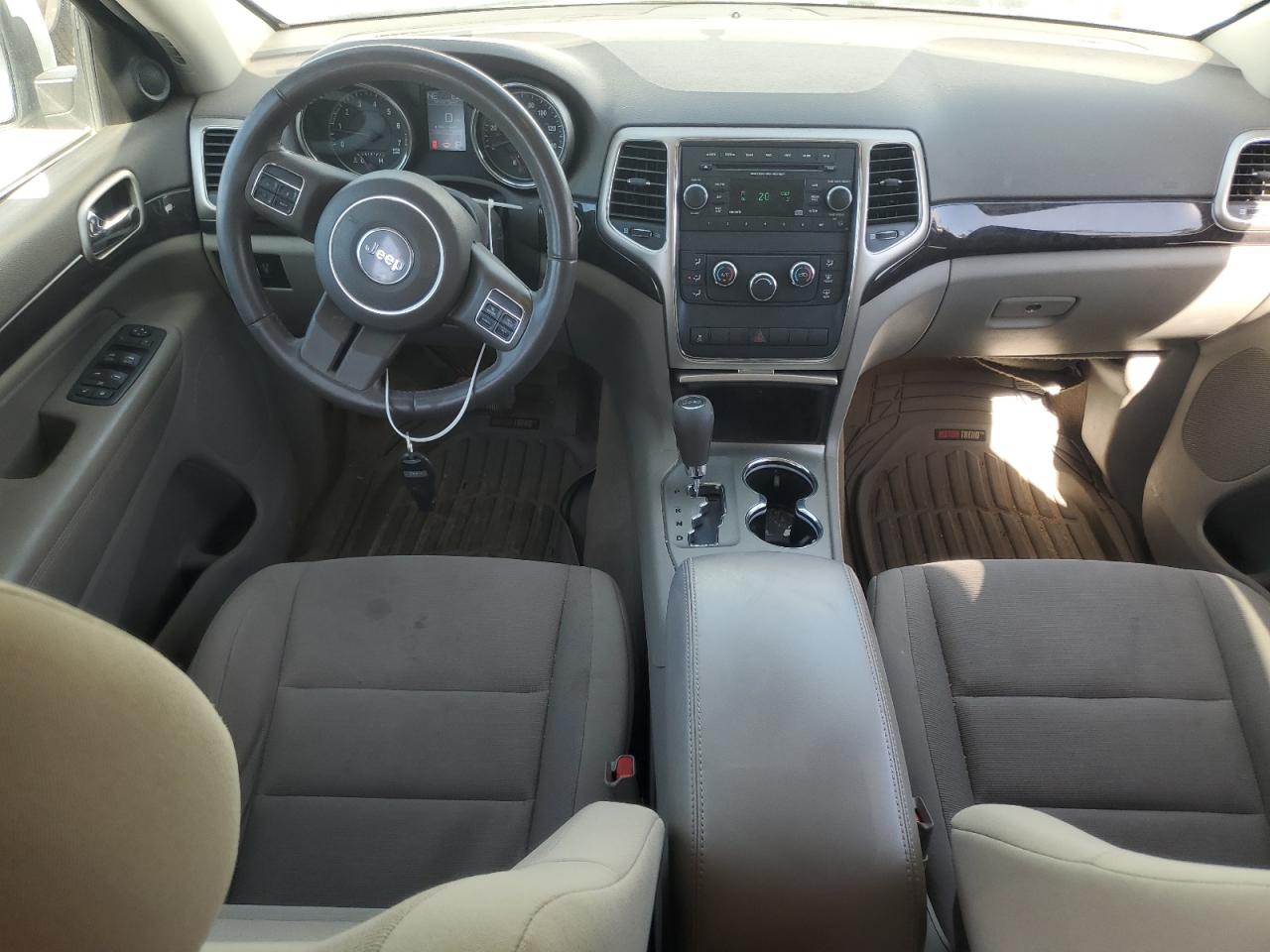 2013 Jeep Grand Cherokee Laredo VIN: 1C4RJFAG1DC549133 Lot: 57270125