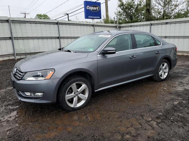 Sedans VOLKSWAGEN PASSAT 2015 Gray