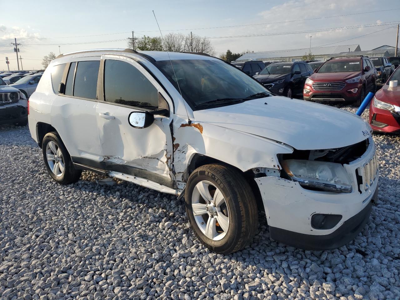 2011 Jeep Compass - Image 4