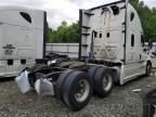 2016 Freightliner Cascadia 125 Semi Truck zu verkaufen in Mebane, NC - Normal Wear
