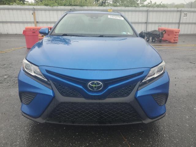  TOYOTA CAMRY 2019 Granatowy