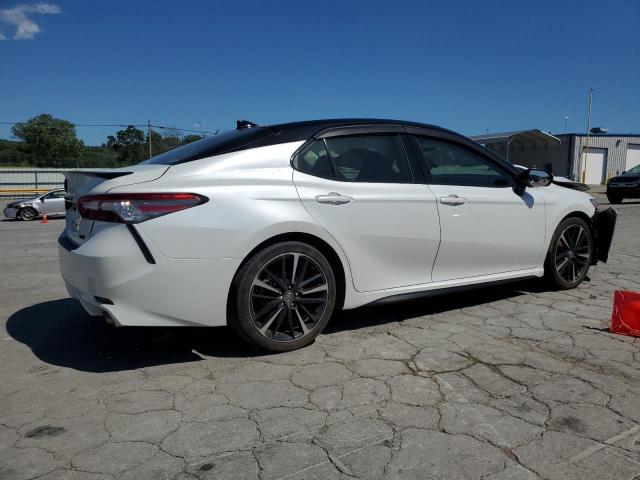  TOYOTA CAMRY 2019 Білий
