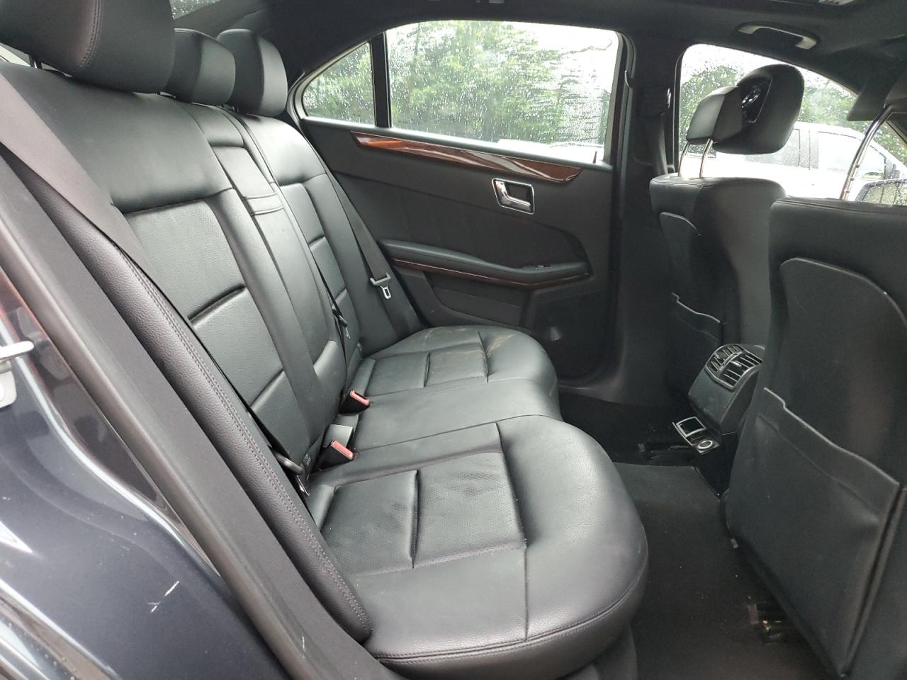 2010 Mercedes-Benz E 350 VIN: WDDHF5GB1AA255456 Lot: 57782985