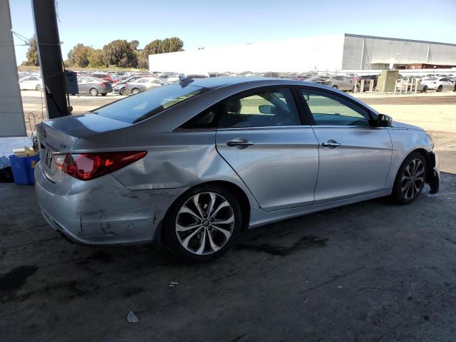  HYUNDAI SONATA 2013 Сріблястий