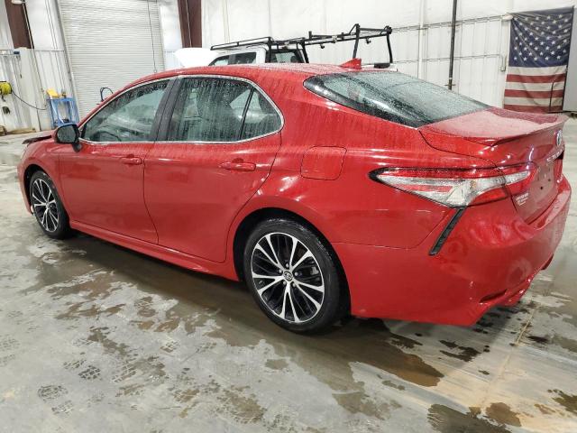  TOYOTA CAMRY 2019 Красный