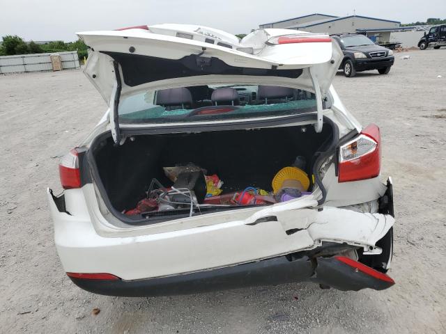  KIA FORTE 2015 Biały