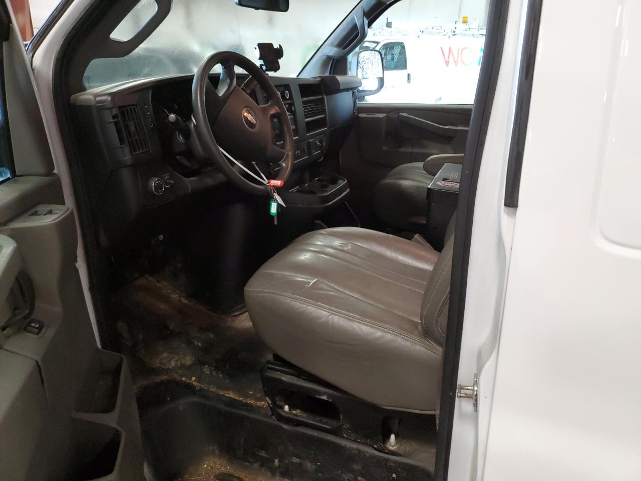 2018 Chevrolet Express G2500 VIN: 1GCWGAFP3J1338861 Lot: 56873105