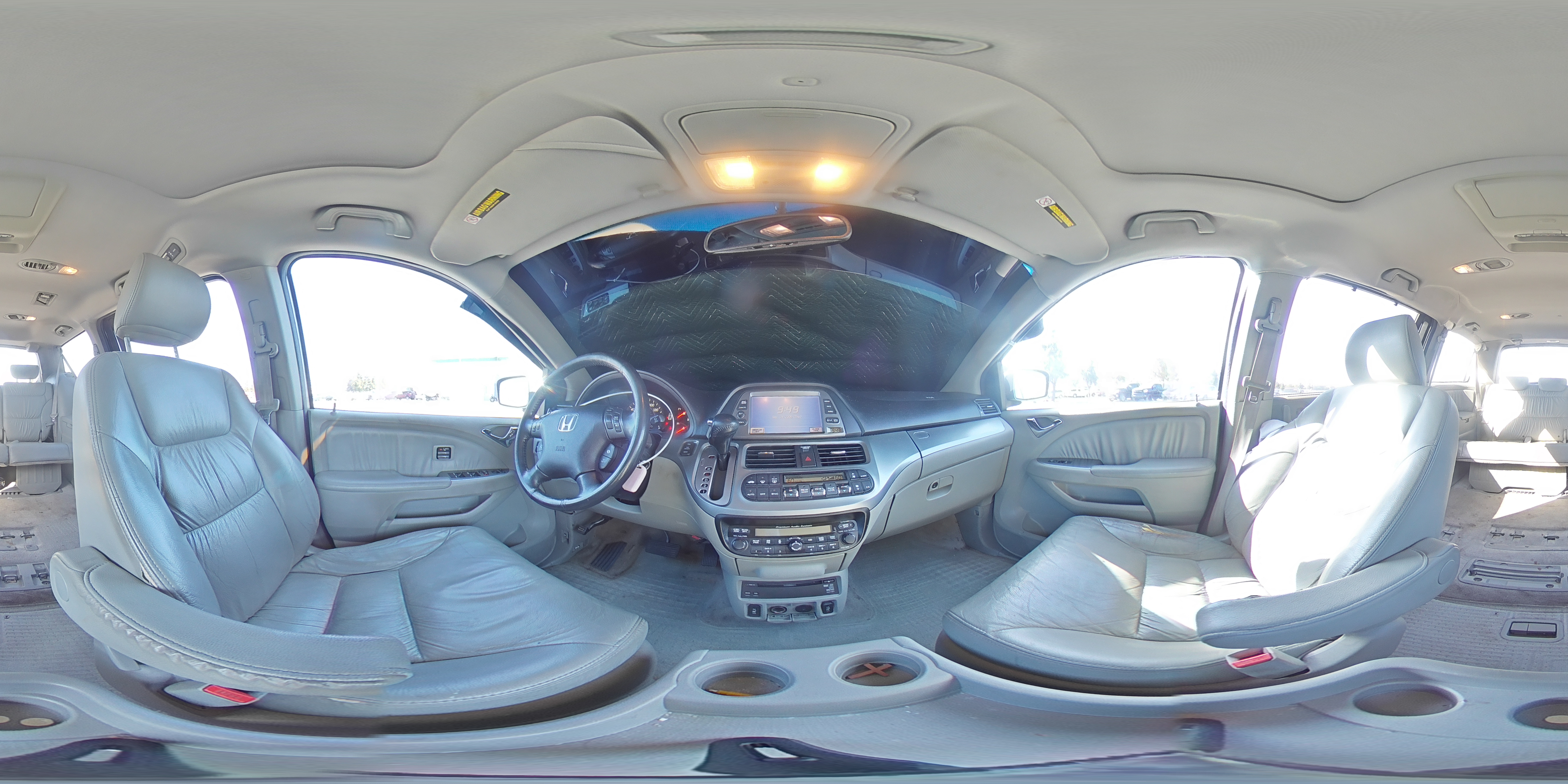 2008 Honda Odyssey Touring VIN: 5FNRL38998B055952 Lot: 57106625