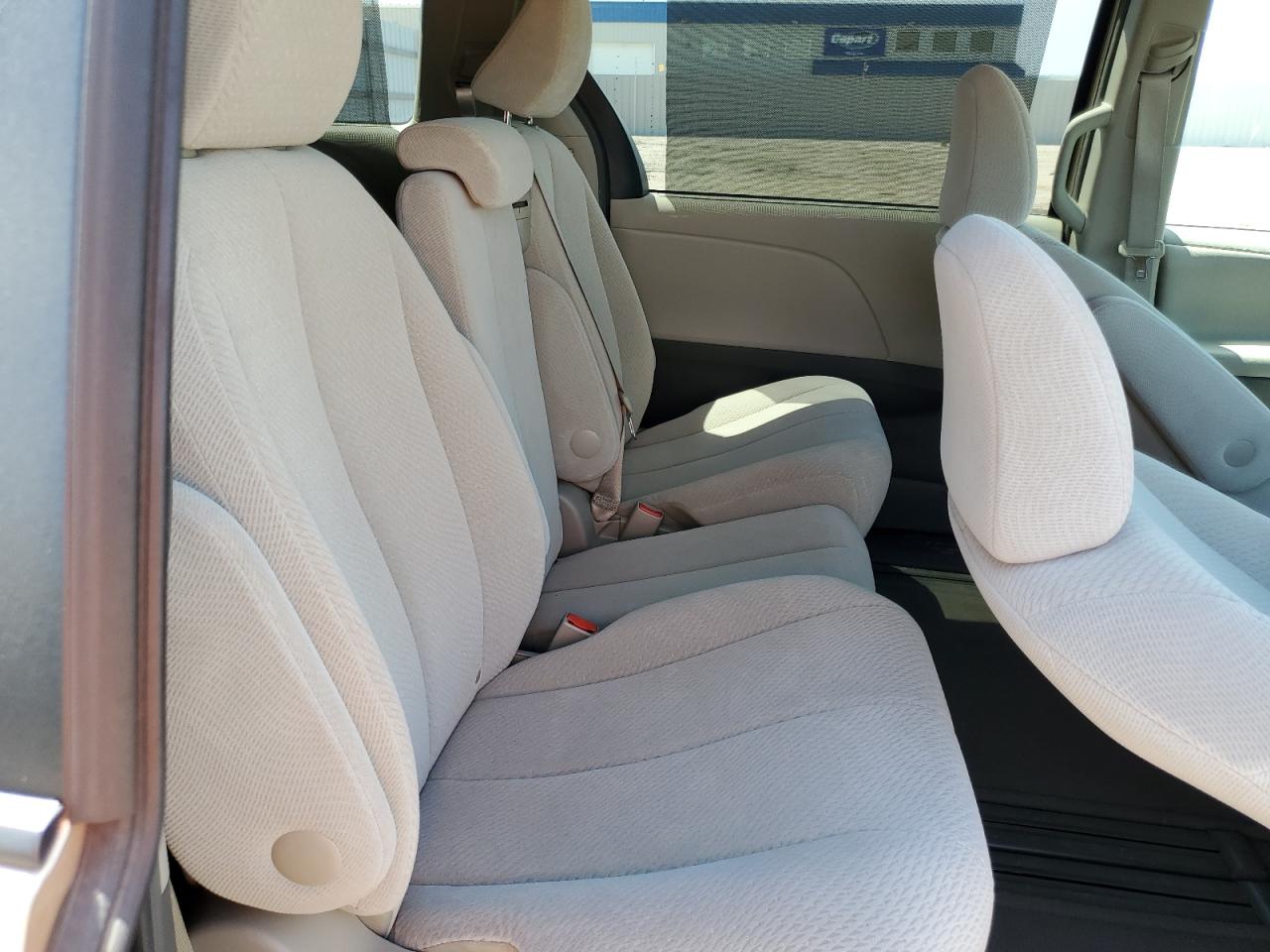 2013 Toyota Sienna Le VIN: 5TDKK3DC7DS345750 Lot: 56458125
