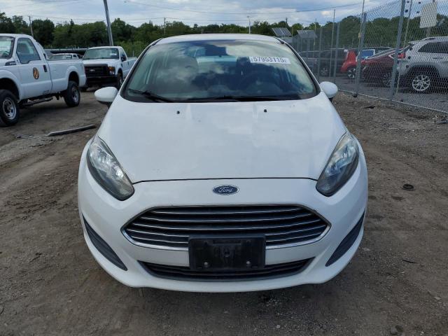 Седаны FORD FIESTA 2014 Белый