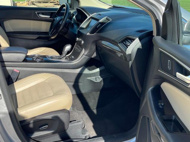 Parquets FORD EDGE 2015 Srebrny