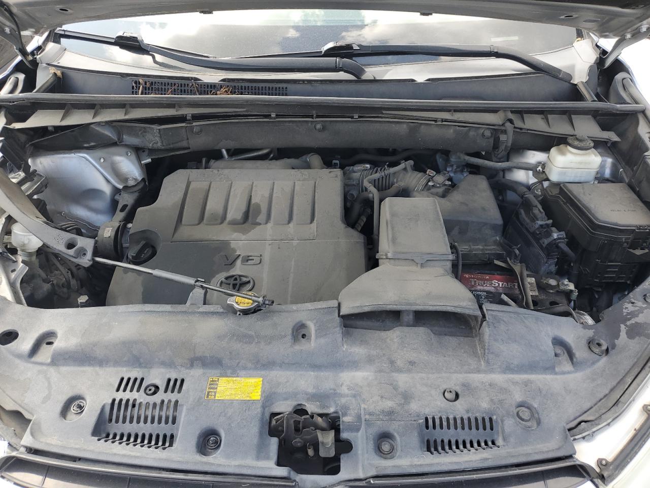 2014 Toyota Highlander Xle VIN: 5TDJKRFH2ES038043 Lot: 58437505