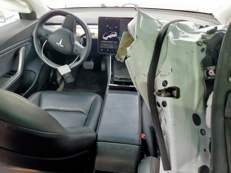  TESLA MODEL 3 2020 Белый