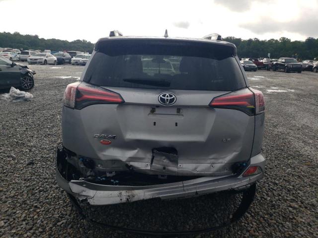  TOYOTA RAV4 2018 Srebrny
