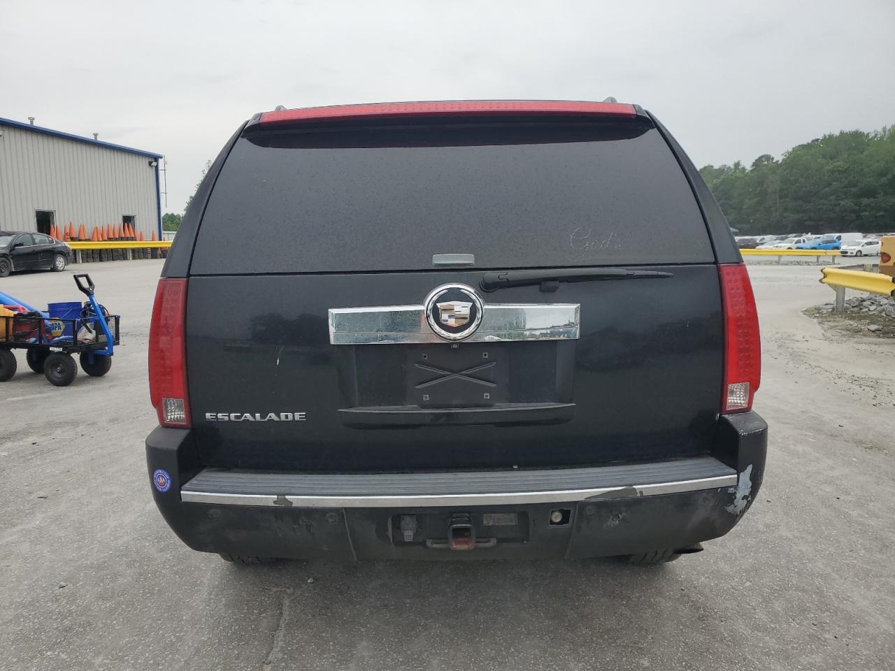 2007 Cadillac Escalade Luxury VIN: 1GYEC63837R259616 Lot: 56888255