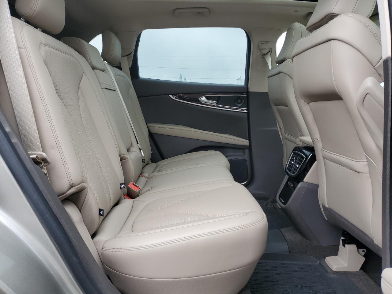 2023 Lincoln Nautilus Reserve VIN: 2LMPJ8K94PBL24874 Lot: 55205115