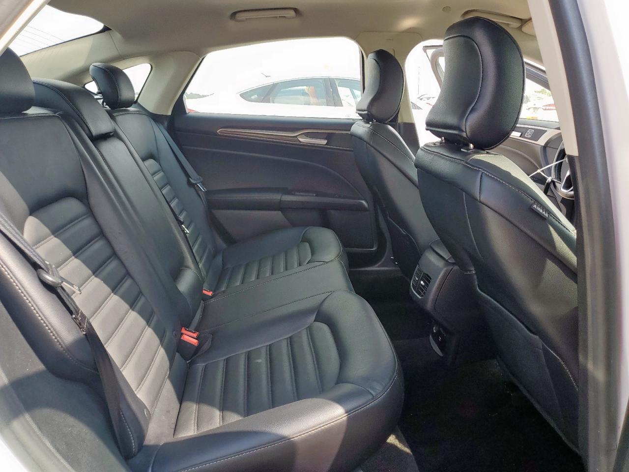2018 Ford Fusion Se Hybrid VIN: 3FA6P0LU5JR118752 Lot: 54037825