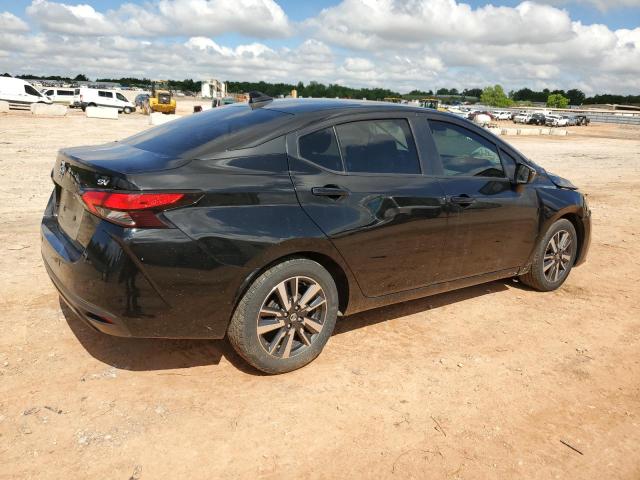  NISSAN VERSA 2021 Чорний