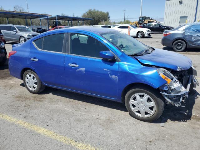  NISSAN VERSA 2017 Синий