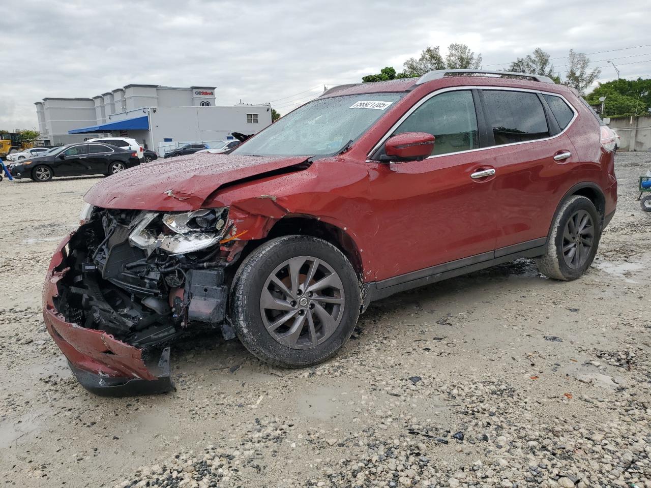 2016 Nissan Rogue S იყიდება Opa Locka-ში, FL - Front End