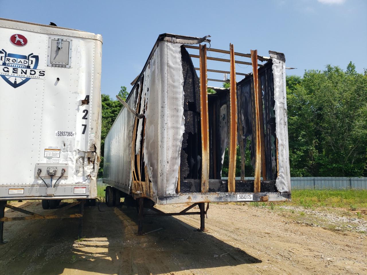 2011 Strick Dry Van Trailer იყიდება Chatham-ში, VA - Burn