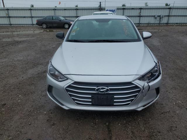  HYUNDAI ELANTRA 2017 Серебристый