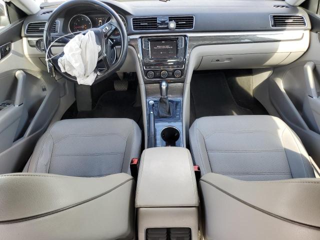  VOLKSWAGEN PASSAT 2018 Gray