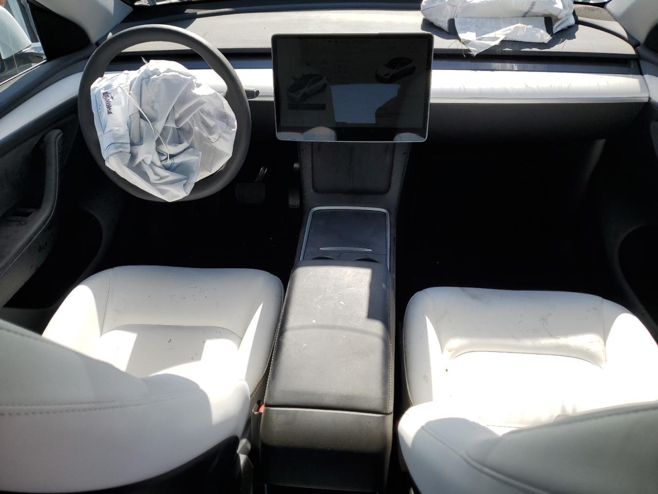 2023 Tesla Model Y VIN: 7SAYGDEE2PA184427 Lot: 57075355