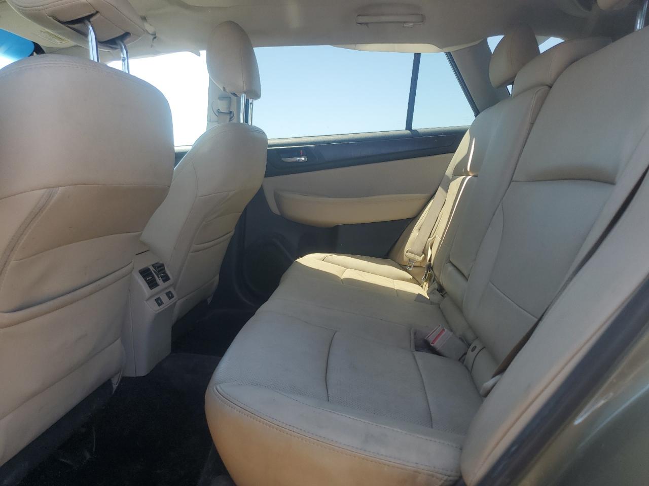2015 Subaru Outback 2.5I Limited VIN: 4S4BSBJC2F3258109 Lot: 56755885