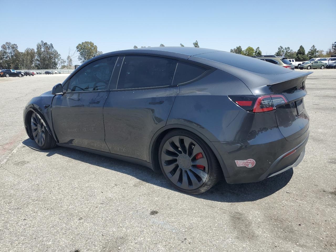 2024 Tesla Model Y VIN: 7SAYGDEF0RF059697 Lot: 57507415