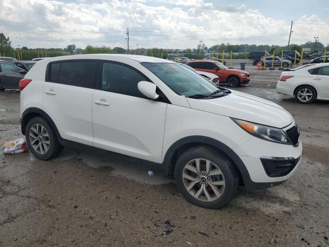  KIA SPORTAGE 2016 Білий