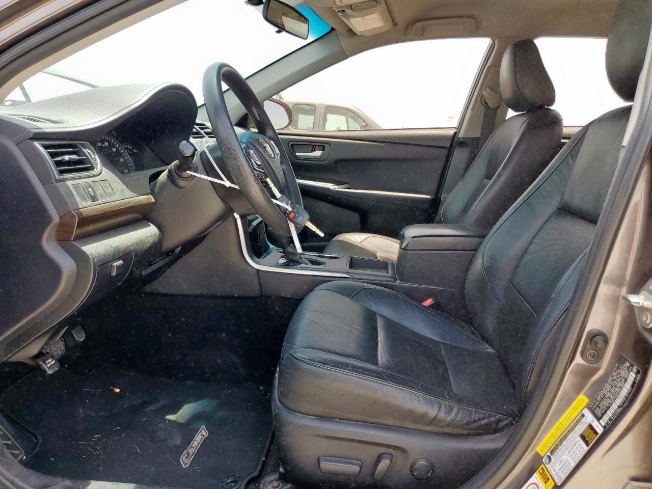 2015 Toyota Camry Le VIN: 4T4BF1FK5FR501099 Lot: 57054855