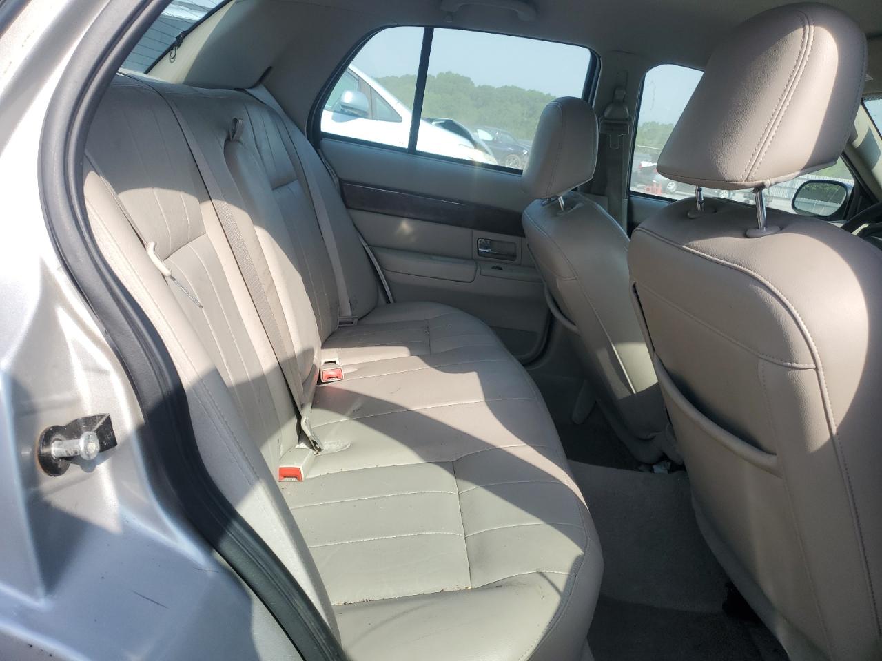 2007 Mercury Grand Marquis Ls VIN: 2MEFM75VX7X636026 Lot: 56955255