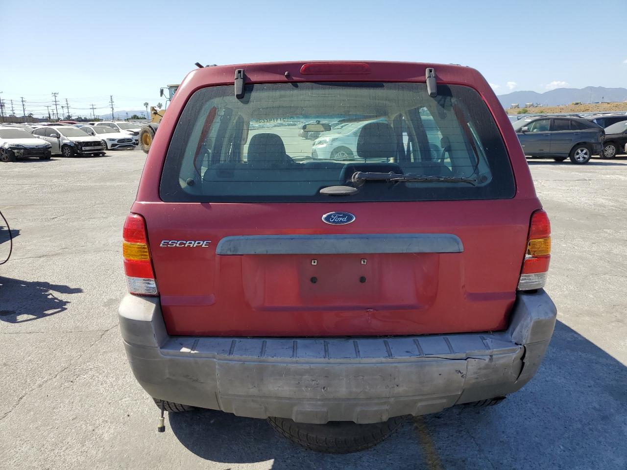 2005 Ford Escape Xls VIN: 1FMCU02Z25KE31248 Lot: 57174225
